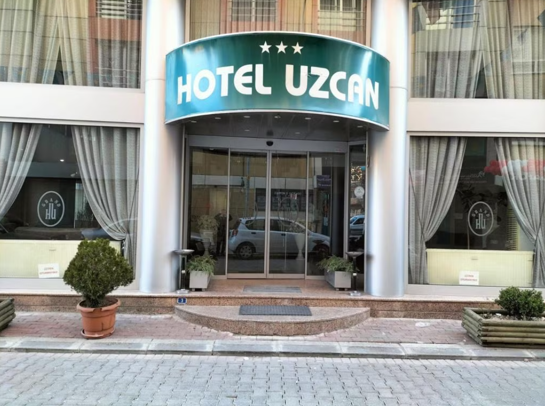 Grand Uzcan Hotel