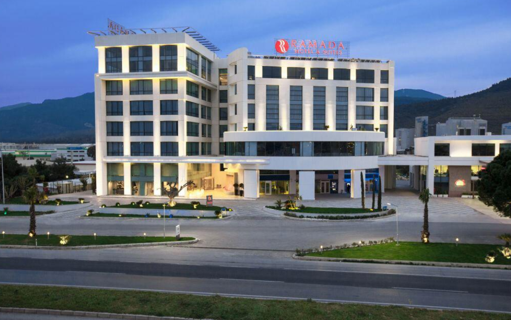 Ramada Hotel Suites By Wyndham Izmir Kemalpasa