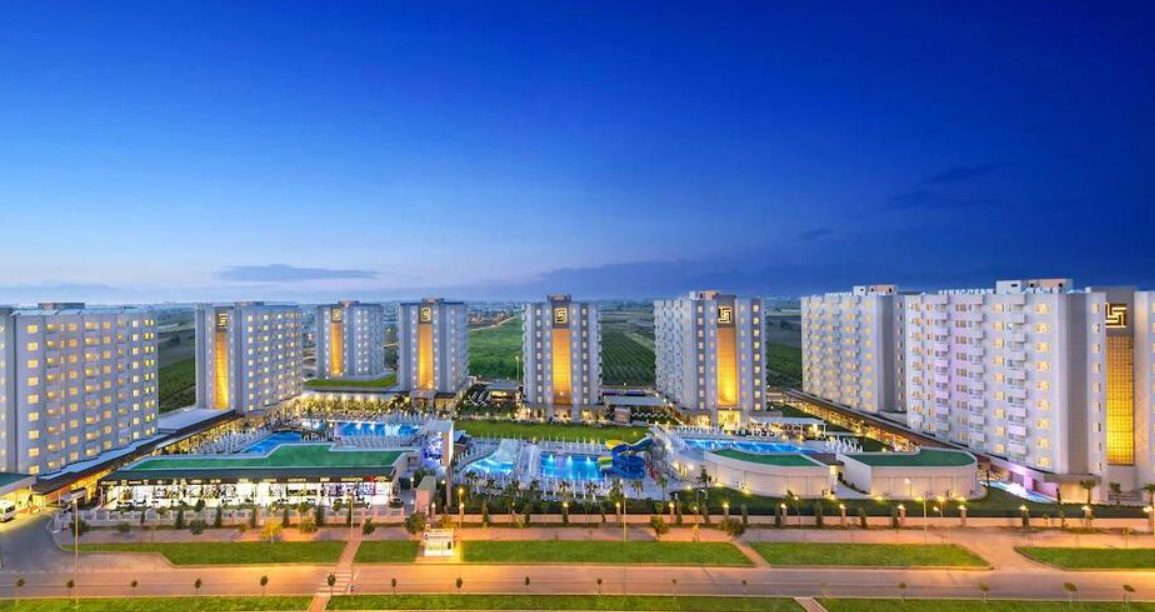 Grand Park Lara