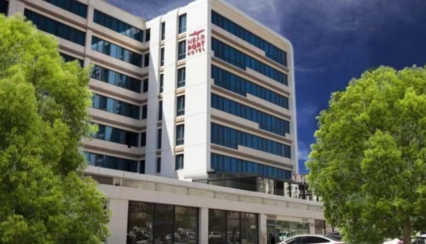 Nearport Hotel