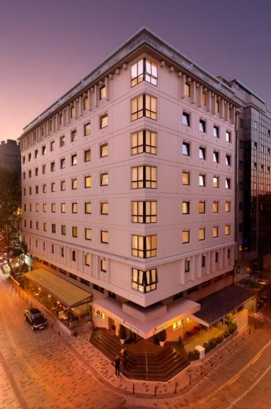 Nippon Hotel