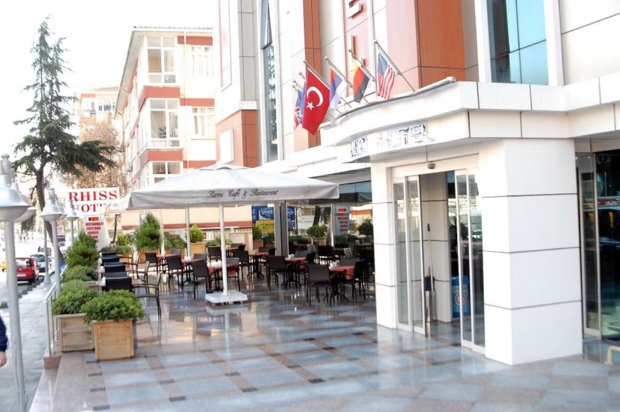 Rhiss Hotel Bostanci