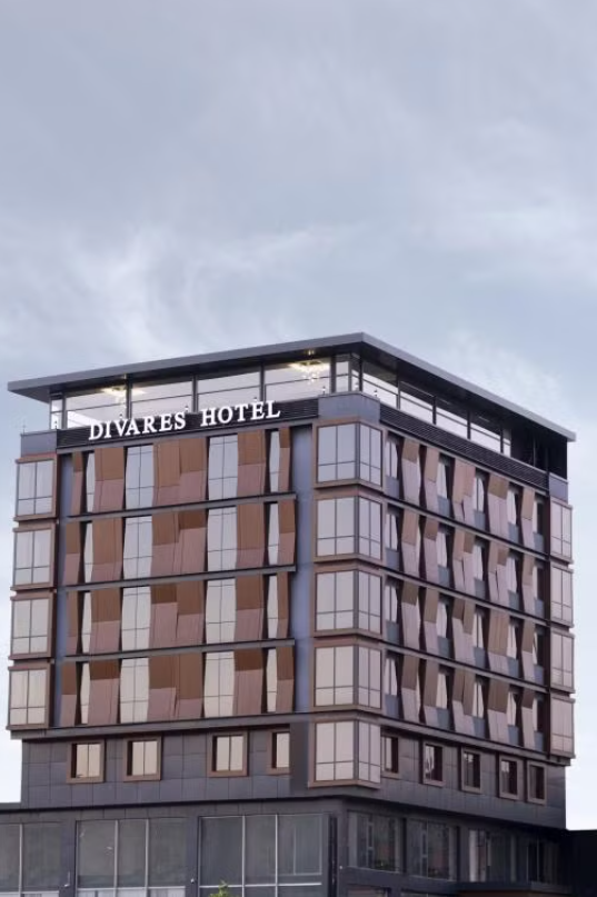 Divares Luxury Hotel