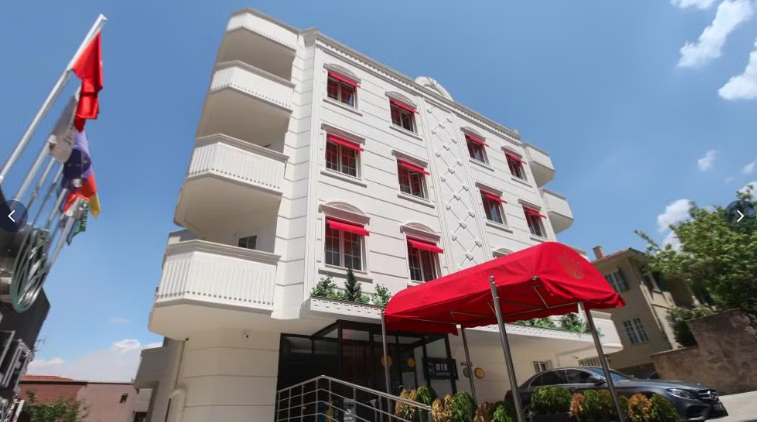 The Life Hotel & Spa