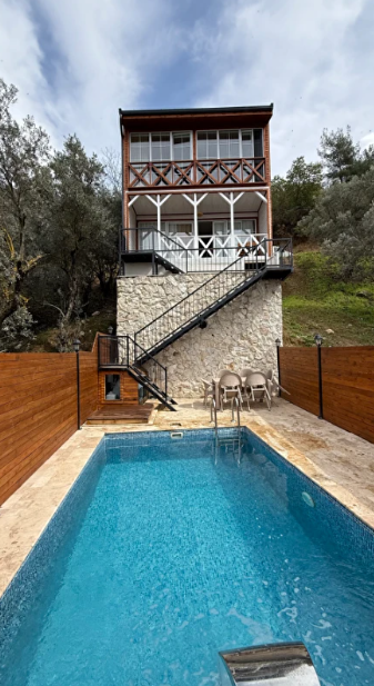 Balcı House