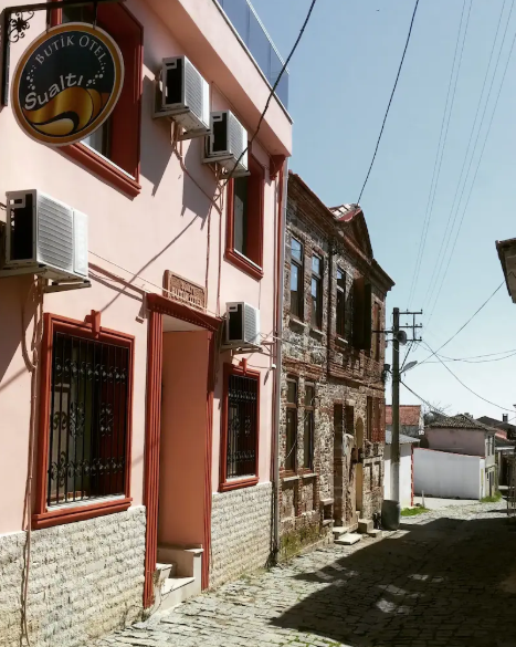 Sualti Otel