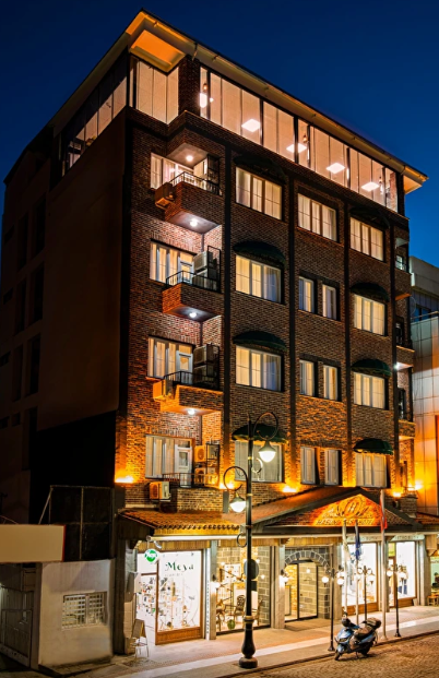 Hasuni Tas Hotel