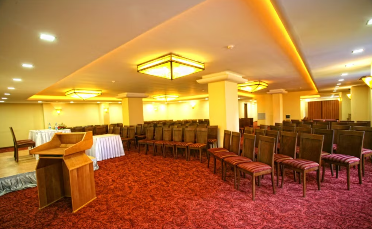 Konferans Salonu