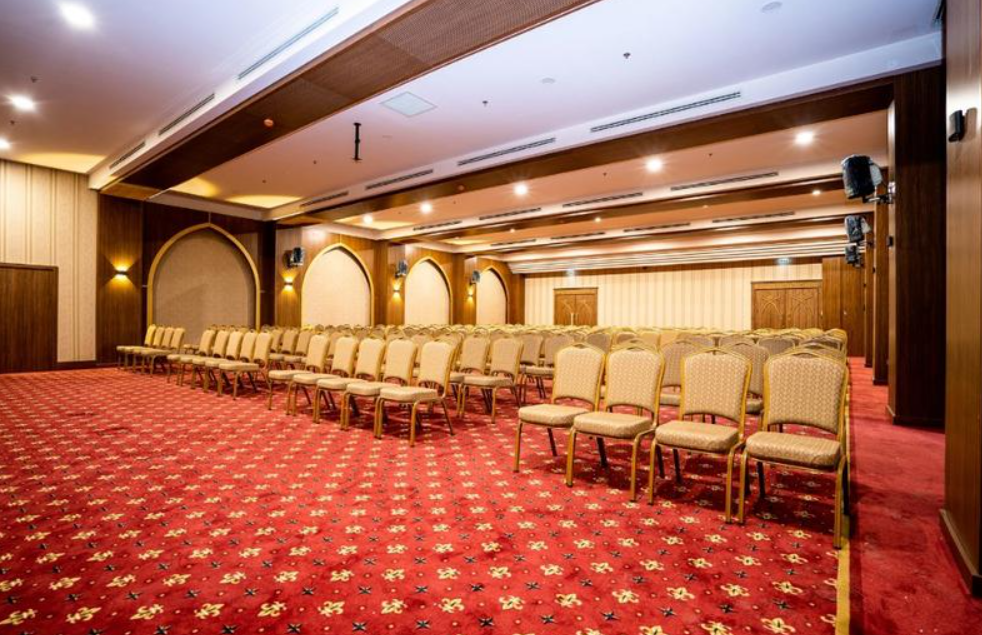 Konferans Salonu