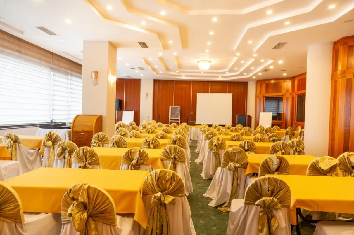 Konferans Salonu