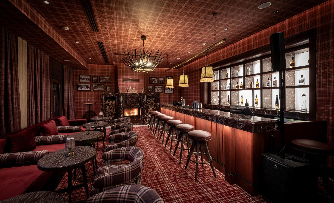Bar