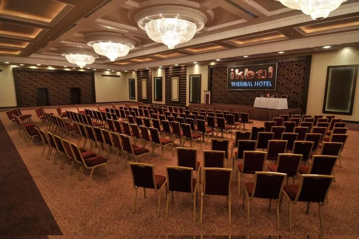 Konferans Salonu