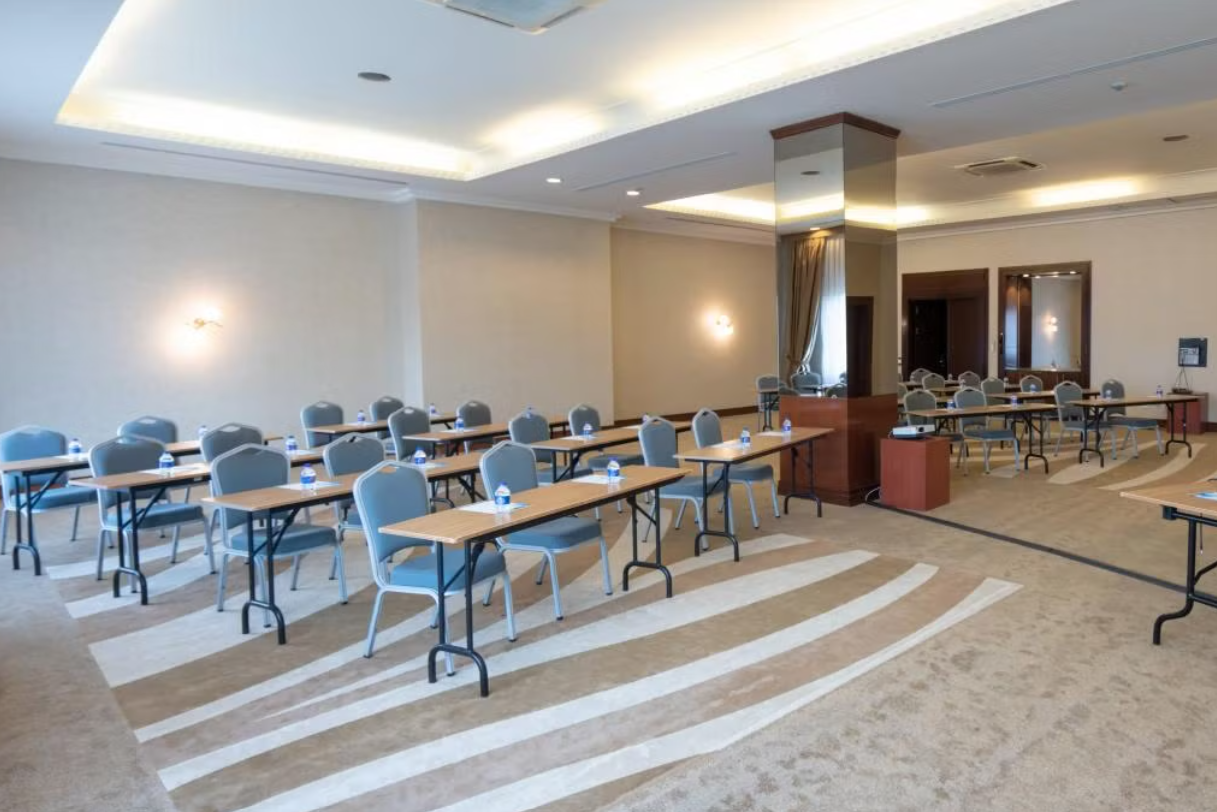 Konferans Salonu