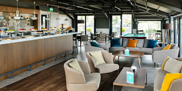 TERAS CAFE 1