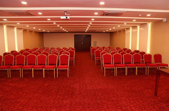Konferans Salonu