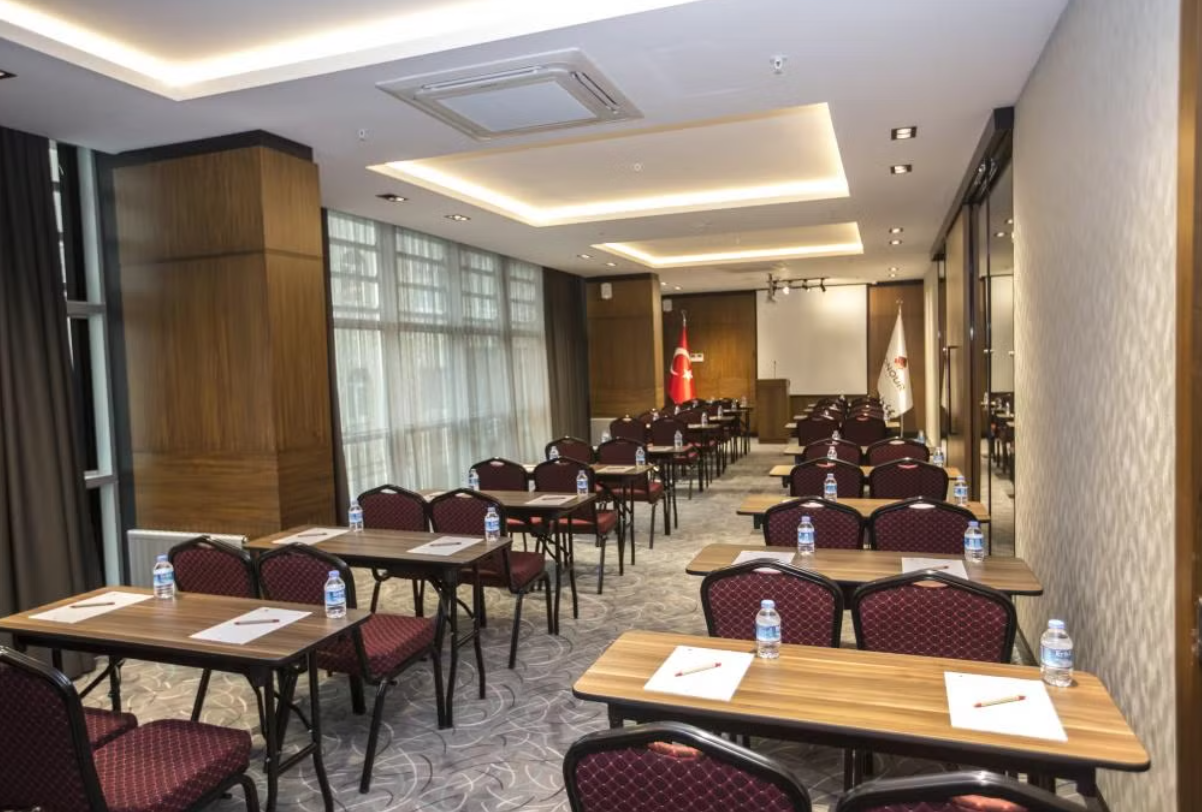 Konferans Salonu