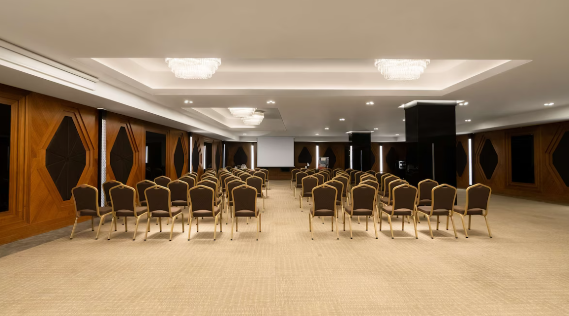 Konferans Salonu