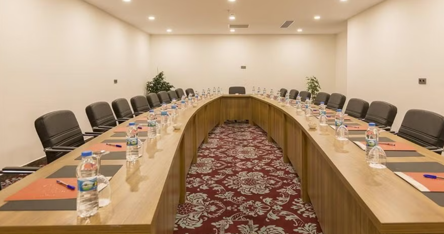 Toplantı Salonu