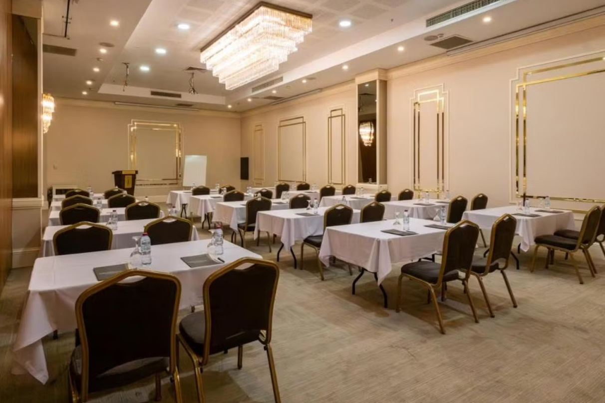 Konferans Salonu