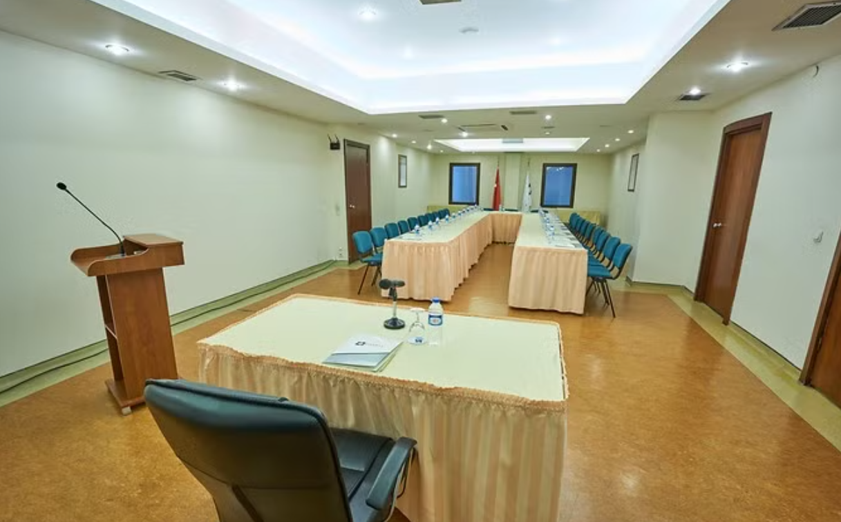 Konferans Salonu