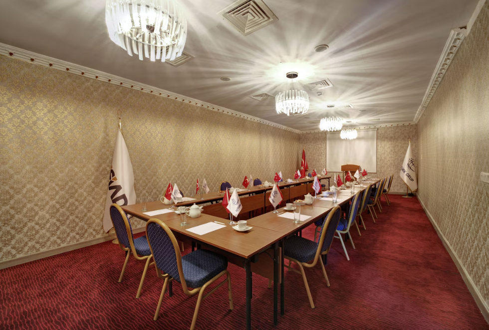Toplantı Salonu