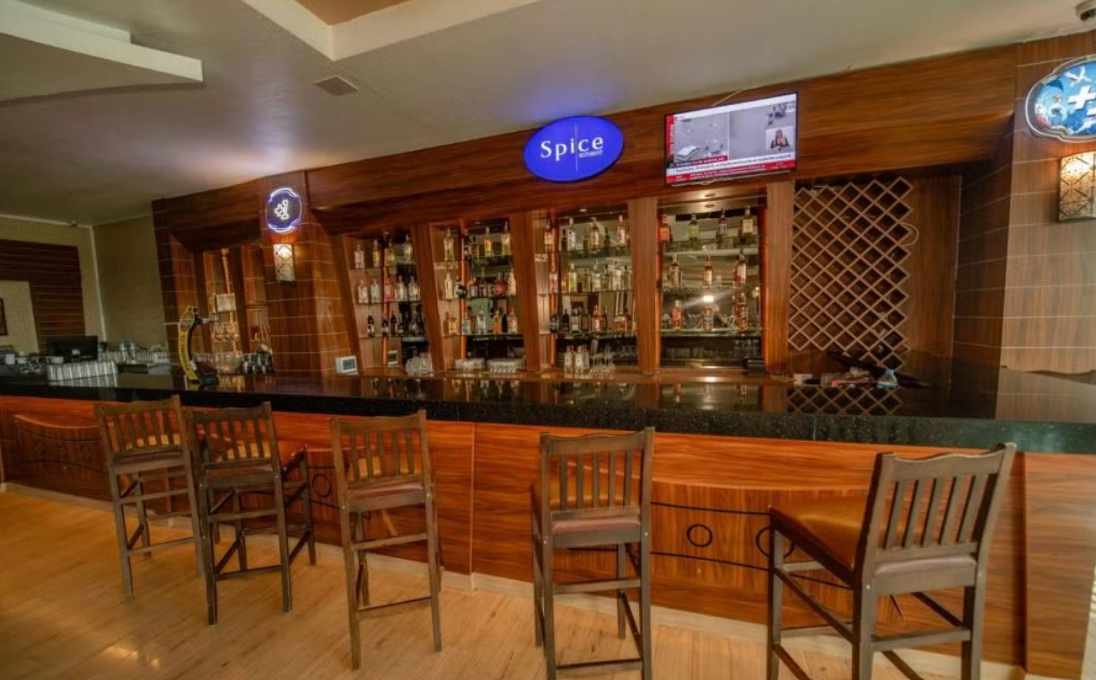 Bar