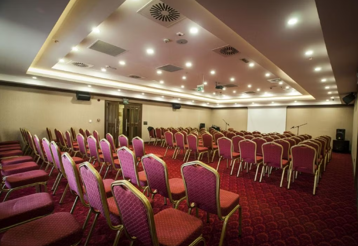 Konferans Salonu