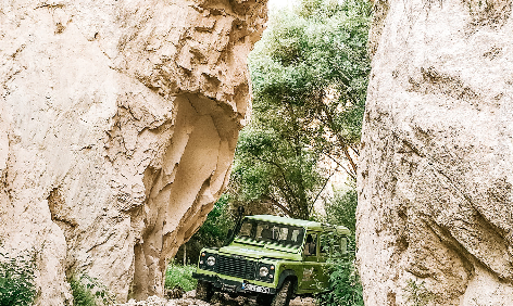 JEEP SAFARİ