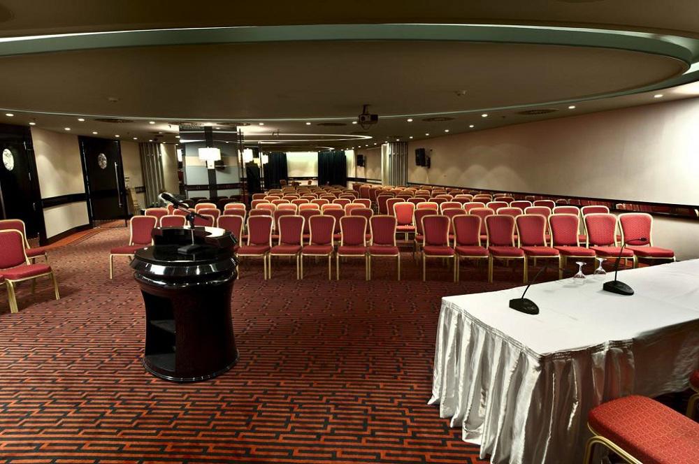 Konferans Salonu