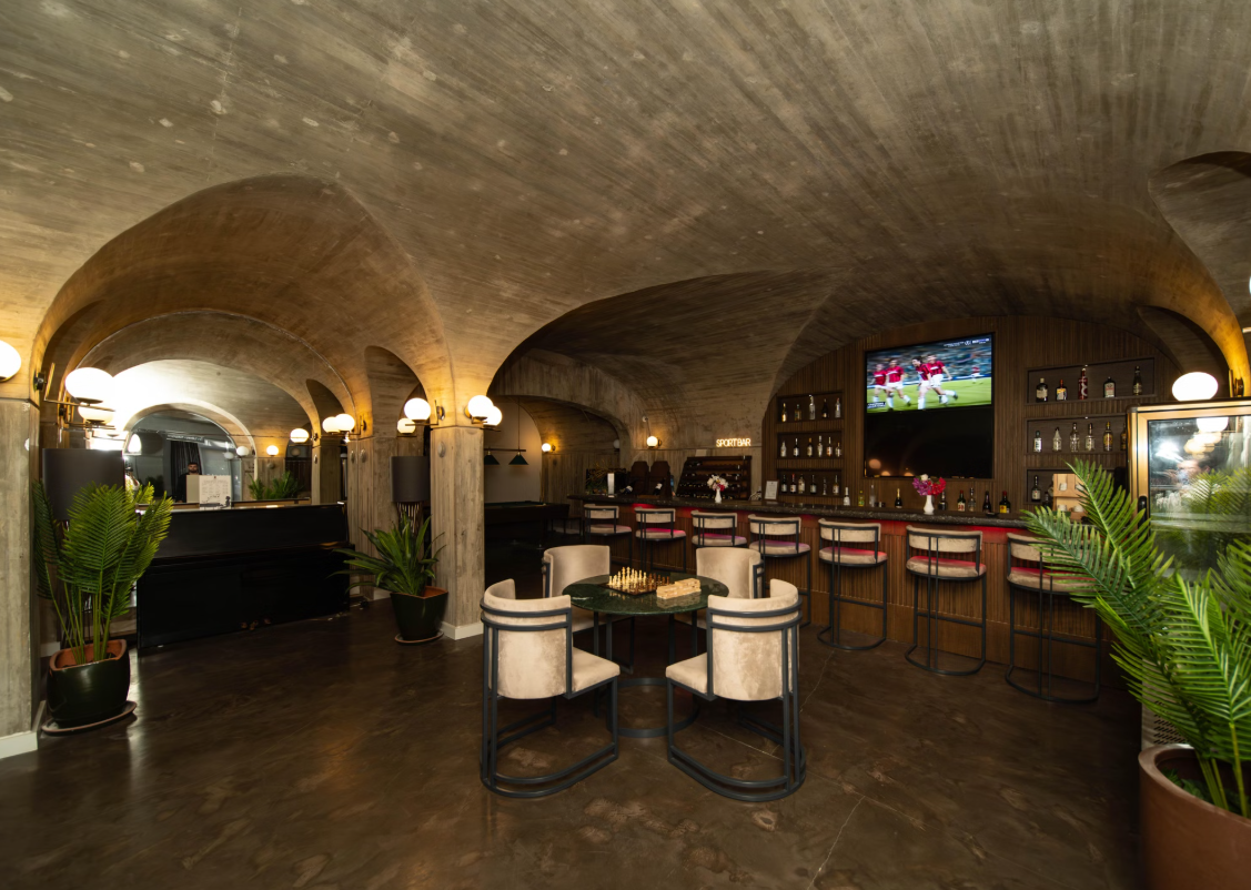 Bar