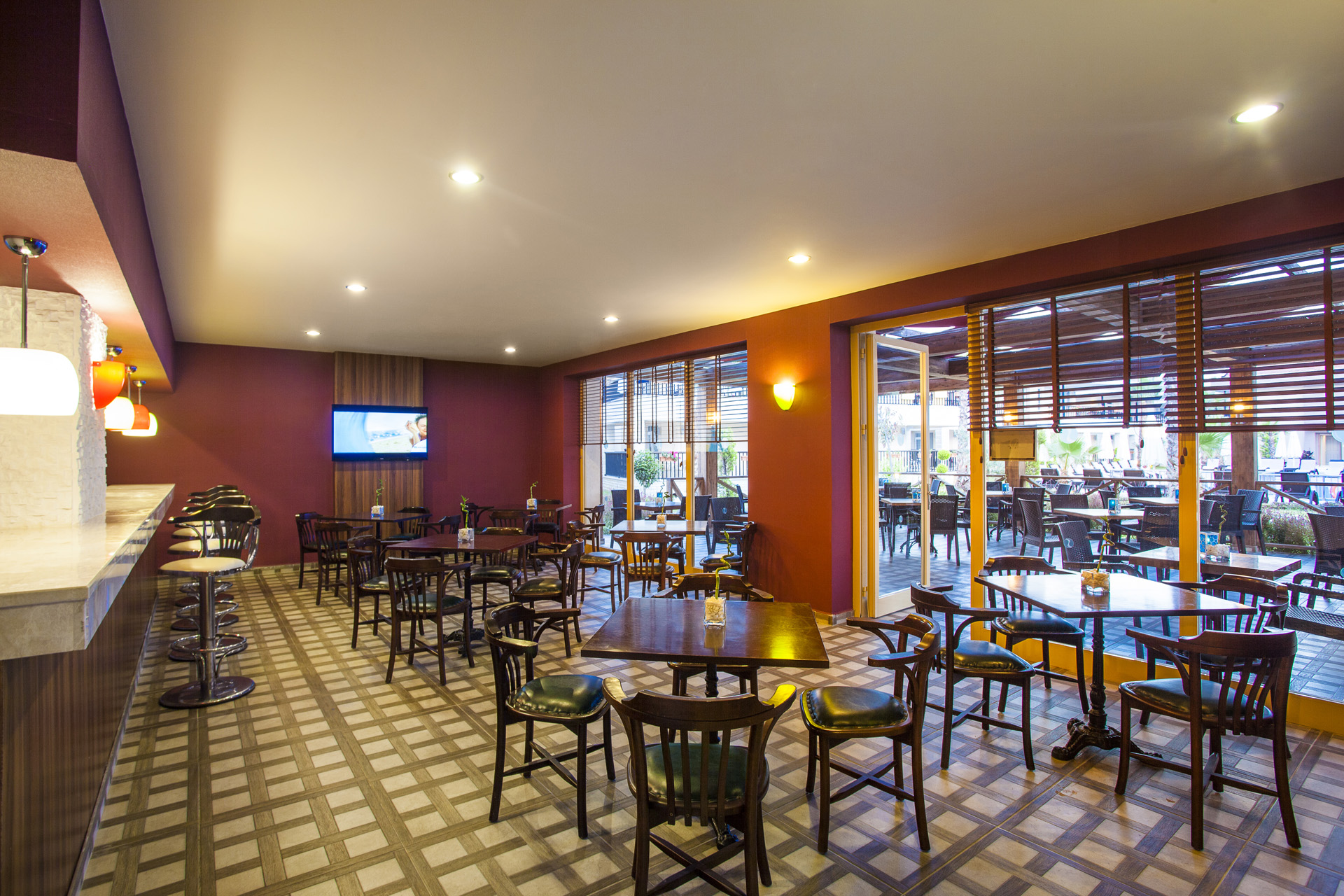 Park Villa Garden Bistro Bar 1