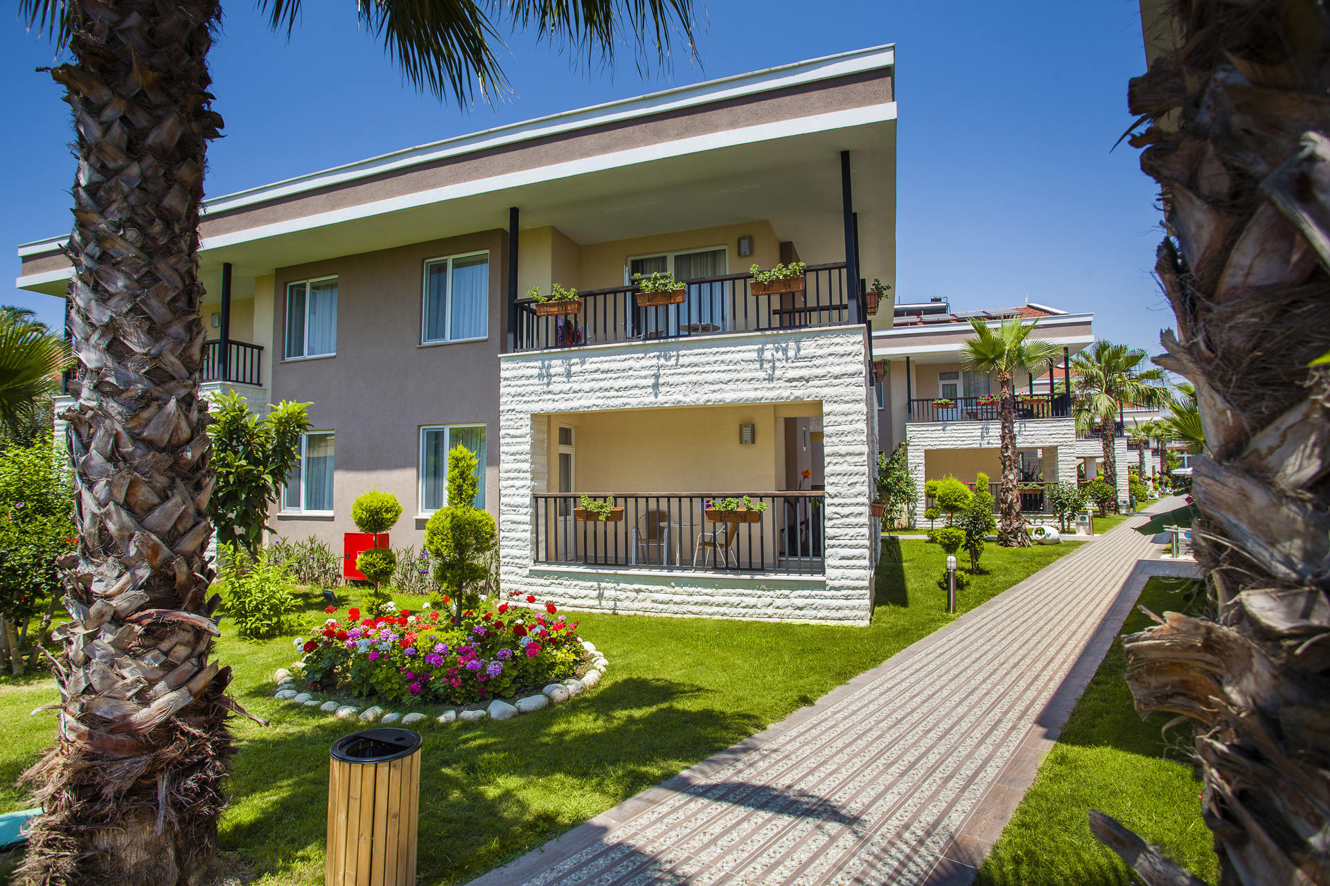 Park Villa Exterior 6
